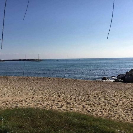 Nice And Quiet Flat In Premia De Mar Hutb 外观 照片